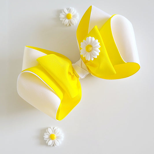 Daisy Hair Bow